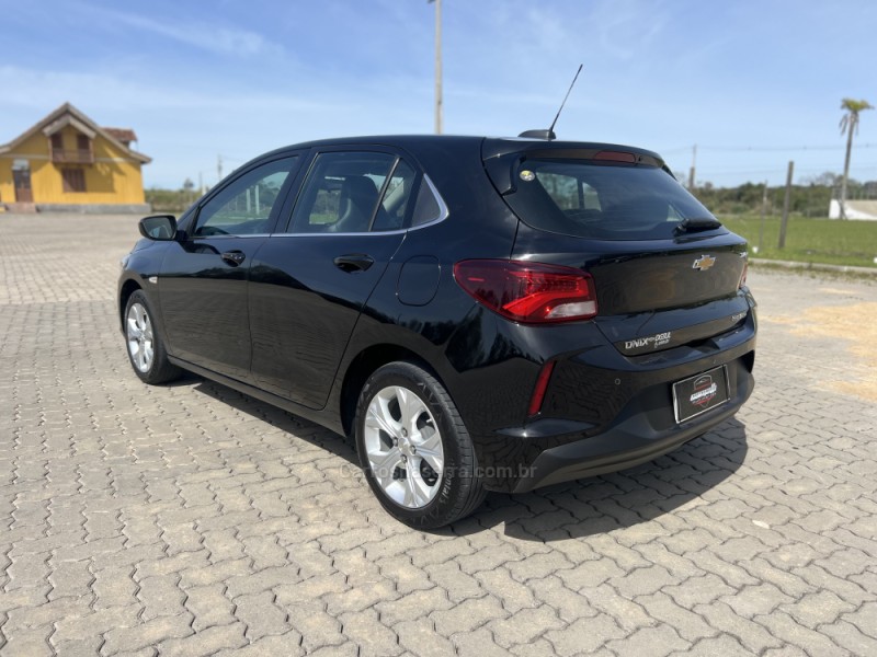 ONIX 1.0 PREMIER 12V TURBO FLEX 4P AUTOMÁTICO - 2020 - ANTôNIO PRADO