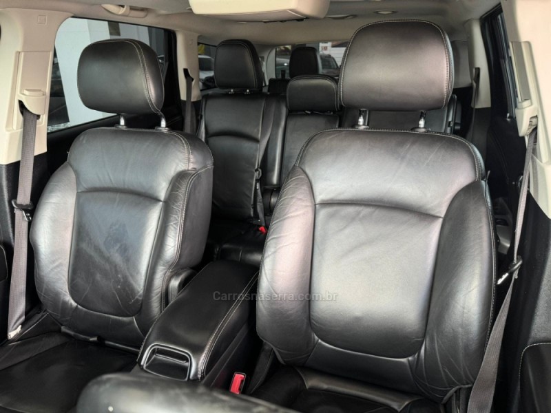 JOURNEY 3.6 RT V6 GASOLINA 4P AUTOMÁTICO - 2015 - SãO LEOPOLDO