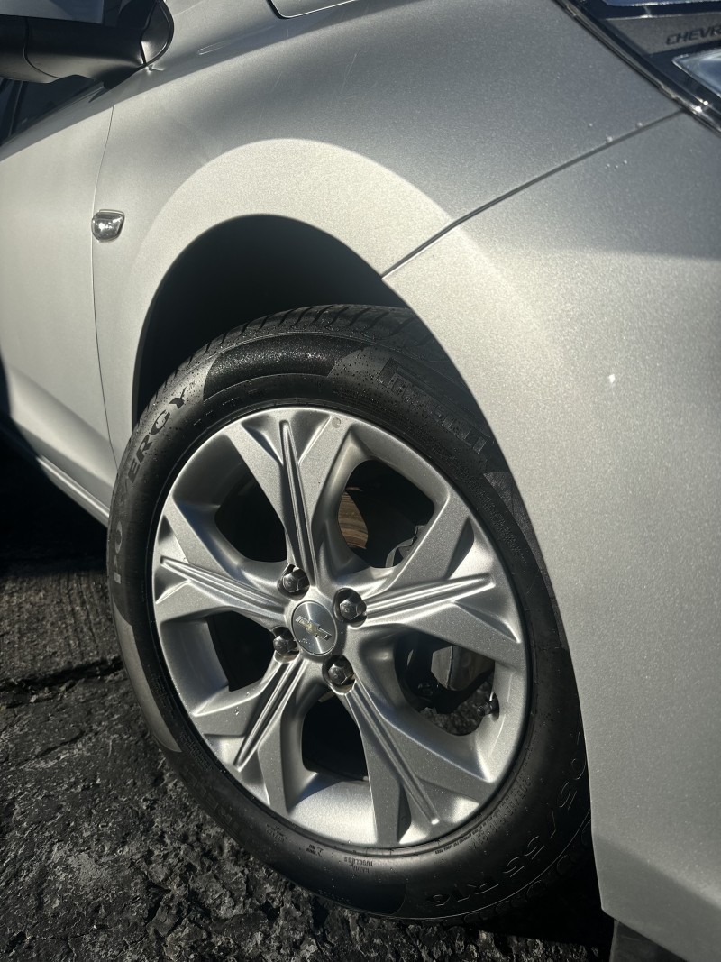 ONIX 1.0 LTZ 12V TURBO FLEX 4P MANUAL - 2023 - CAXIAS DO SUL