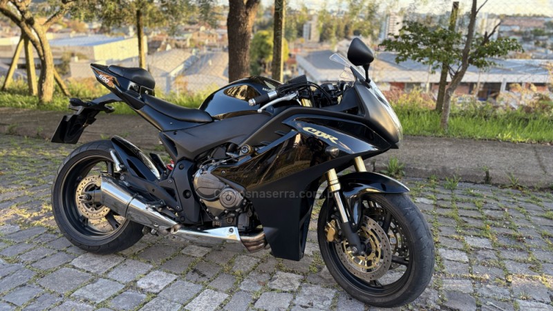 CBR 600F ABS - 2013 - CAXIAS DO SUL