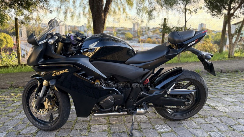 CBR 600F ABS - 2013 - CAXIAS DO SUL