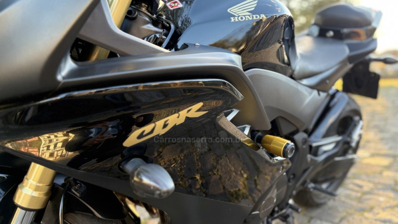 CBR 600F ABS - 2013 - CAXIAS DO SUL