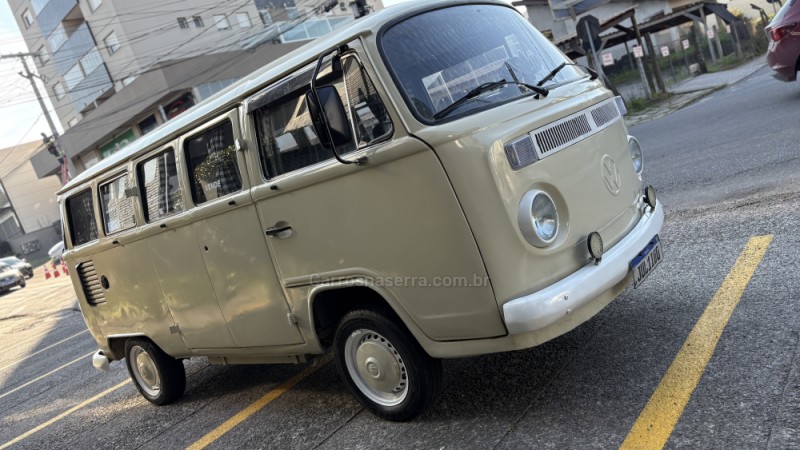 KOMBI 1.6 MI STD 8V GASOLINA 3P MANUAL - 1996 - CAXIAS DO SUL