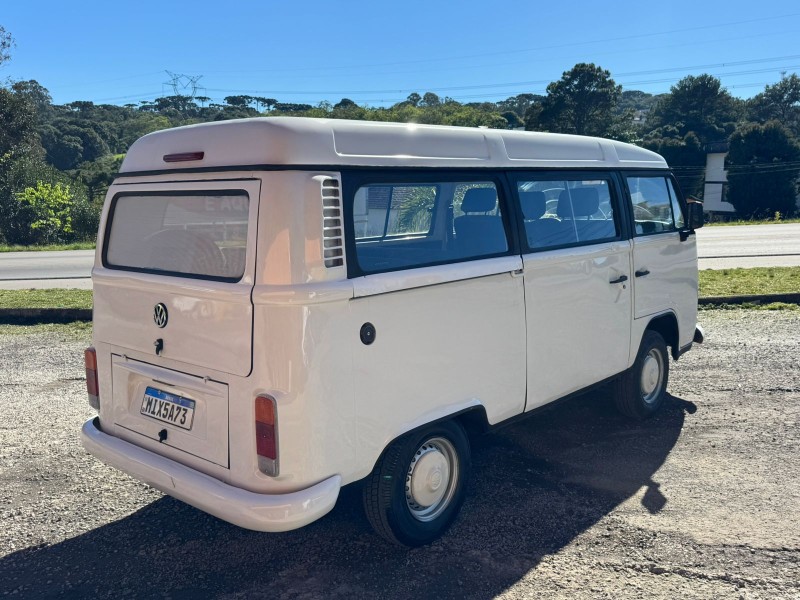 KOMBI 1.4 MI STD ESCOLAR 8V FLEX 3P MANUAL - 2012 - CAXIAS DO SUL