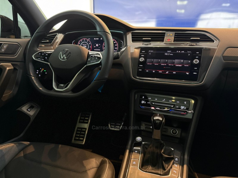 TIGUAN 2.0 TSI R-LINE 16V TURBO GASOLINA 4P TIPTRONIC - 2024 - SãO LEOPOLDO