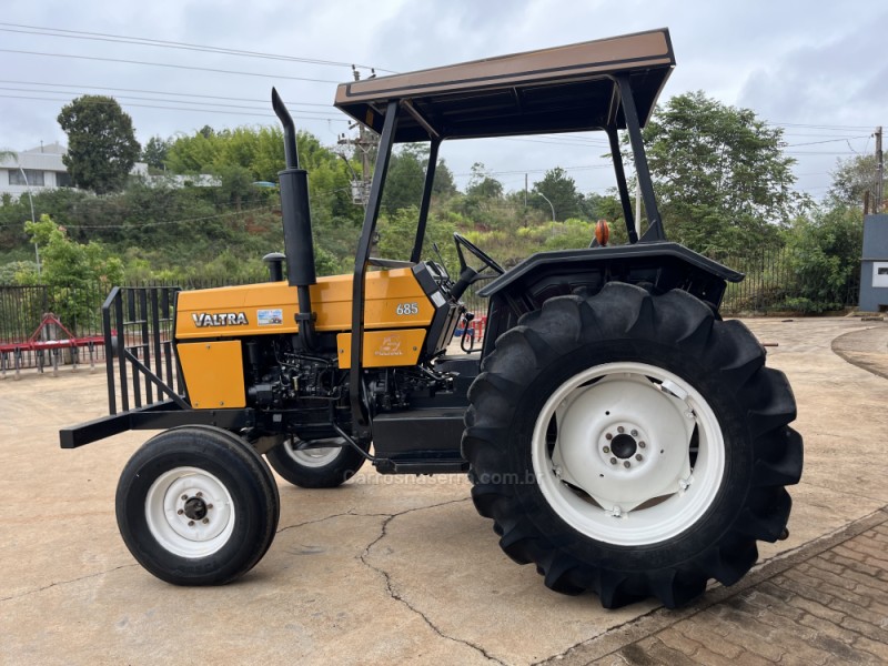 TRATOR 685  - 2006 - GUAPORé