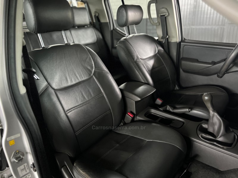 FRONTIER 2.5 XE 4X4 CD TURBO ELETRONIC DIESEL 4P MANUAL - 2012 - CAXIAS DO SUL