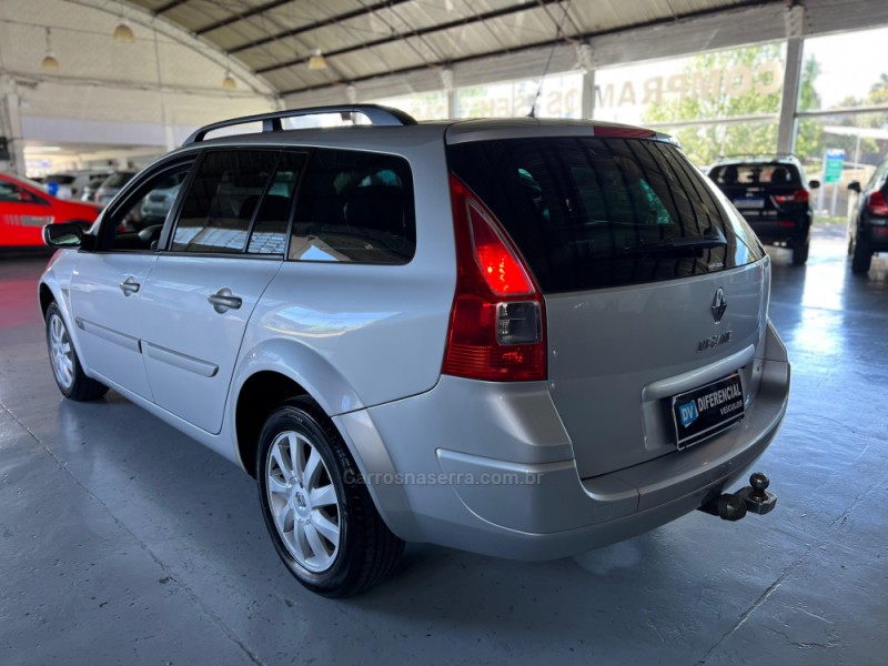 MÉGANE 1.6 DYNAMIQUE GRAND TOUR 16V FLEX 4P MANUAL - 2013 - CAXIAS DO SUL