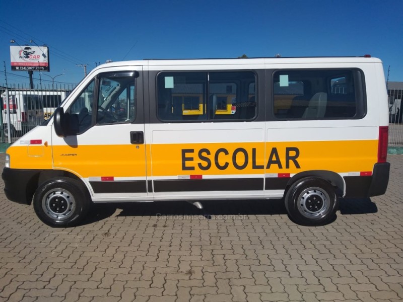 JUMPER 2.3 MINIBUS 16V TURBO INTERCOOLER DIESEL 4P MANUAL - 2014 - CAXIAS DO SUL
