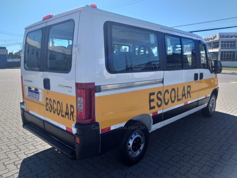 JUMPER 2.3 MINIBUS 16V TURBO INTERCOOLER DIESEL 4P MANUAL - 2014 - CAXIAS DO SUL