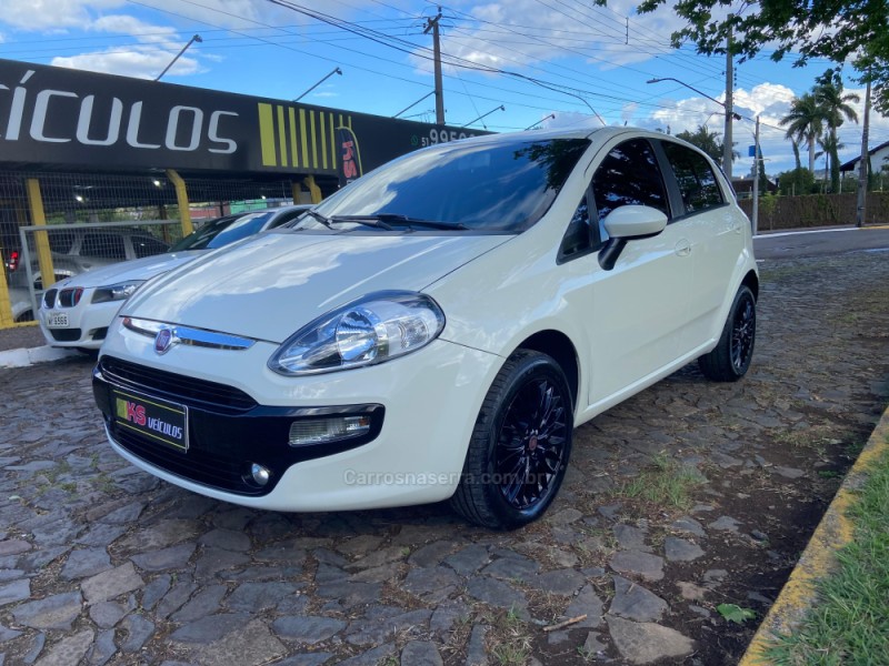 PUNTO 1.6 ESSENCE SP 16V FLEX 4P MANUAL - 2015 - DOIS IRMãOS