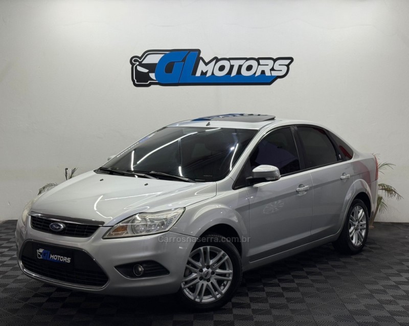 FOCUS 2.0 GHIA 16V GASOLINA 4P AUTOMÁTICO - 2009 - NOVO HAMBURGO