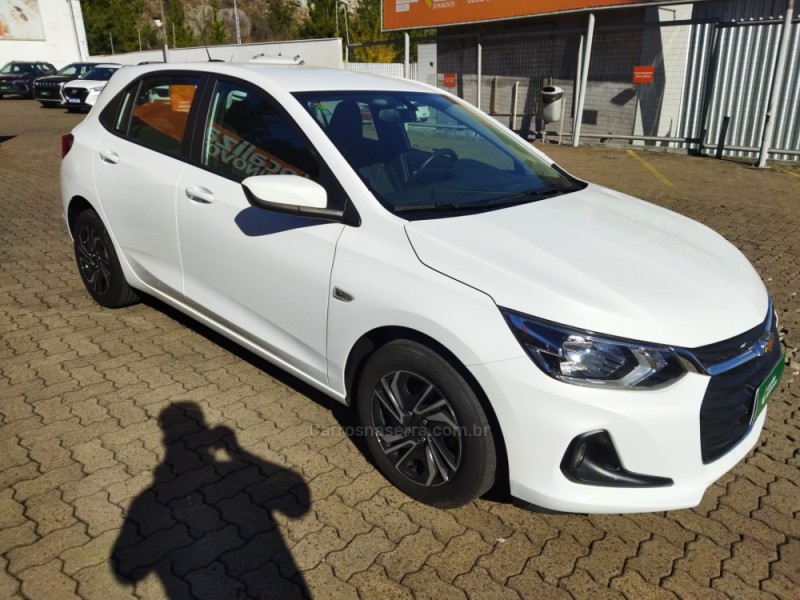 ONIX 1.0 LT 12V FLEX 4P MANUAL - 2024 - CAXIAS DO SUL