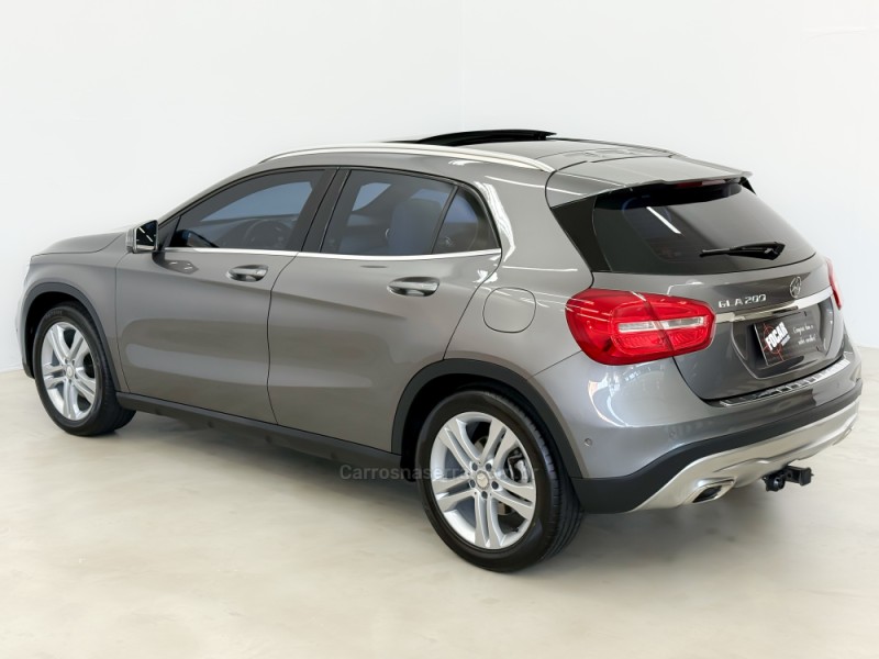 GLA 200 1.6 CGI VISION 16V TURBO GASOLINA 4P AUTOMÁTICO - 2015 - CAXIAS DO SUL
