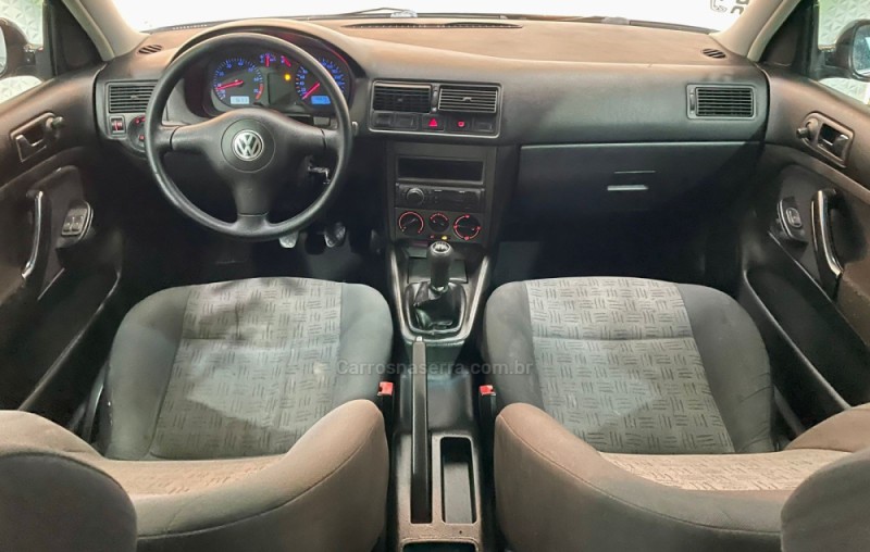 GOLF 1.6 MI 8V FLEX 4P MANUAL - 2003 - NOVO HAMBURGO