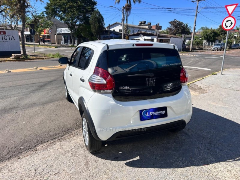 MOBI 1.0 8V EVO FLEX LIKE. MANUAL - 2023 - VENâNCIO AIRES