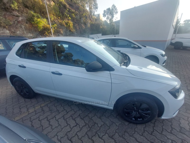 POLO 1.0 MPI TRACK 4P MANUAL - 2024 - CAXIAS DO SUL