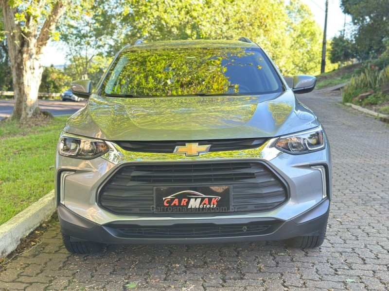 TRACKER 1.0 12V LT TURBO FLEX 4P AUTOMÁTICO - 2024 - DOIS IRMãOS