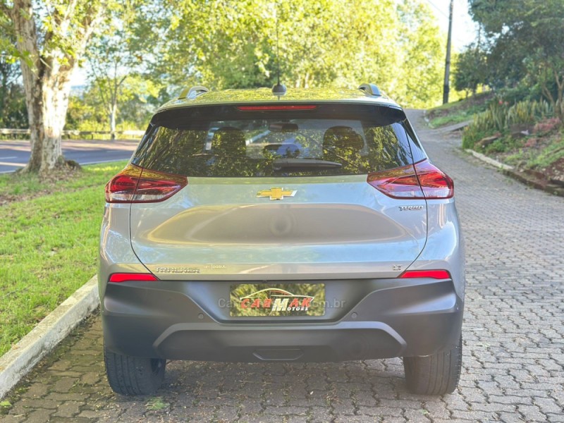 TRACKER 1.0 12V LT TURBO FLEX 4P AUTOMÁTICO - 2024 - DOIS IRMãOS