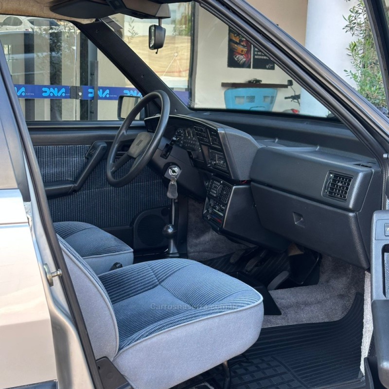 ELBA 1.6 IE CSL 8V ÁLCOOL 4P MANUAL - 1993 - LAJEADO