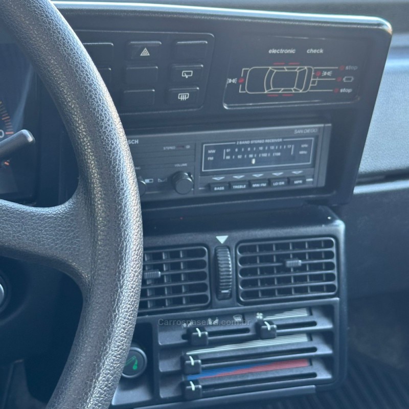 ELBA 1.6 IE CSL 8V ÁLCOOL 4P MANUAL - 1993 - LAJEADO
