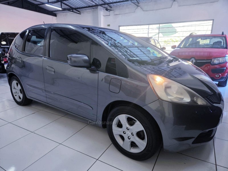 FIT 1.4 LX 16V FLEX 4P MANUAL - 2010 - CAMPO BOM