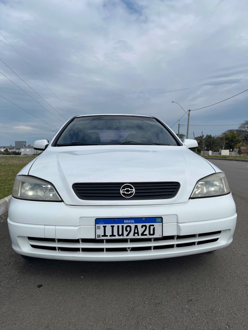 ASTRA 1.8 MPFI GL 8V GASOLINA 2P MANUAL - 1999 - FARROUPILHA