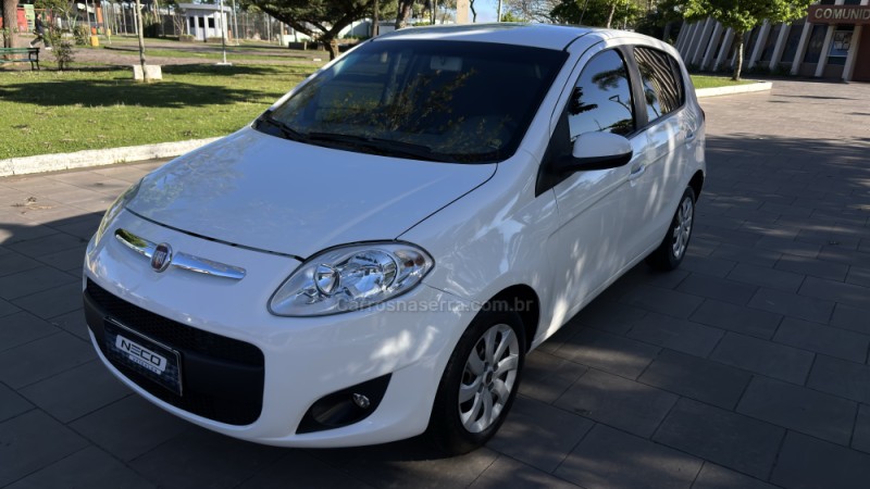PALIO 1.4 MPI ATTRACTIVE 8V FLEX 4P MANUAL - 2015 - BENTO GONçALVES