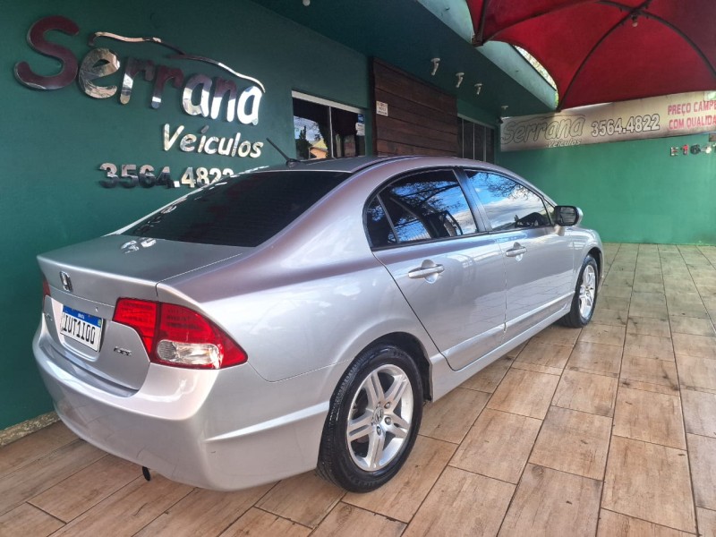 CIVIC 1.8 LXS 16V GASOLINA 4P AUTOMÁTICO - 2007 - DOIS IRMãOS
