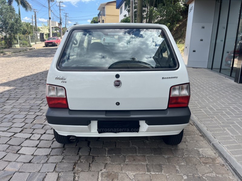 UNO 1.0 MPI MILLE FIRE ECONOMY 8V FLEX 4P MANUAL - 2011 - VERANóPOLIS