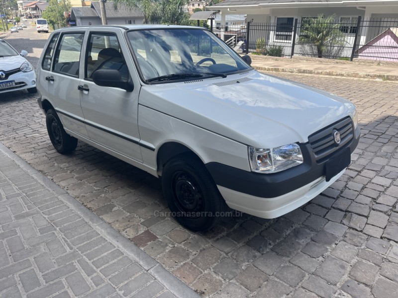 UNO 1.0 MPI MILLE FIRE ECONOMY 8V FLEX 4P MANUAL - 2011 - VERANóPOLIS