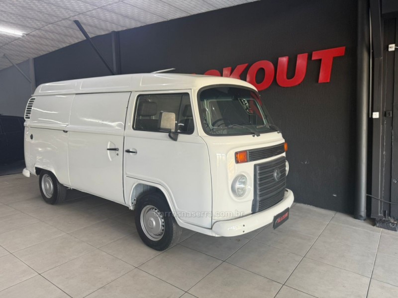 KOMBI 1.4 MI FURGÃO 8V FLEX 3P MANUAL
