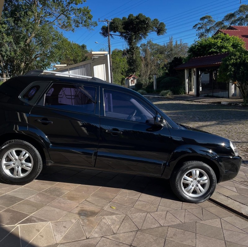 TUCSON 2.0 MPFI GLS 16V 143CV 2WD FLEX 4P AUTOMÁTICO - 2008 - NOVA PETRóPOLIS