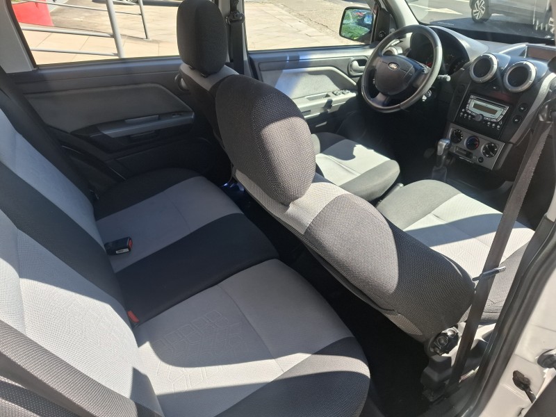 ECOSPORT 2.0 4WD 16V FLEX 4P MANUAL - 2011 - FARROUPILHA