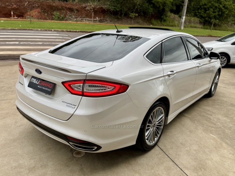 FUSION 2.0 TITANIUM FWD 16V GASOLINA 4P AUTOMÁTICO - 2014 - LAJEADO
