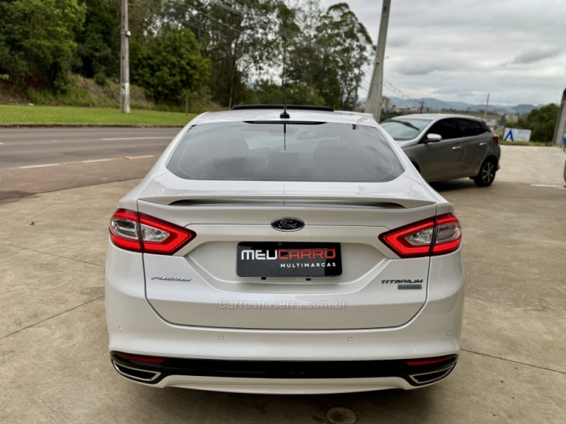 FUSION 2.0 TITANIUM FWD 16V GASOLINA 4P AUTOMÁTICO - 2014 - LAJEADO
