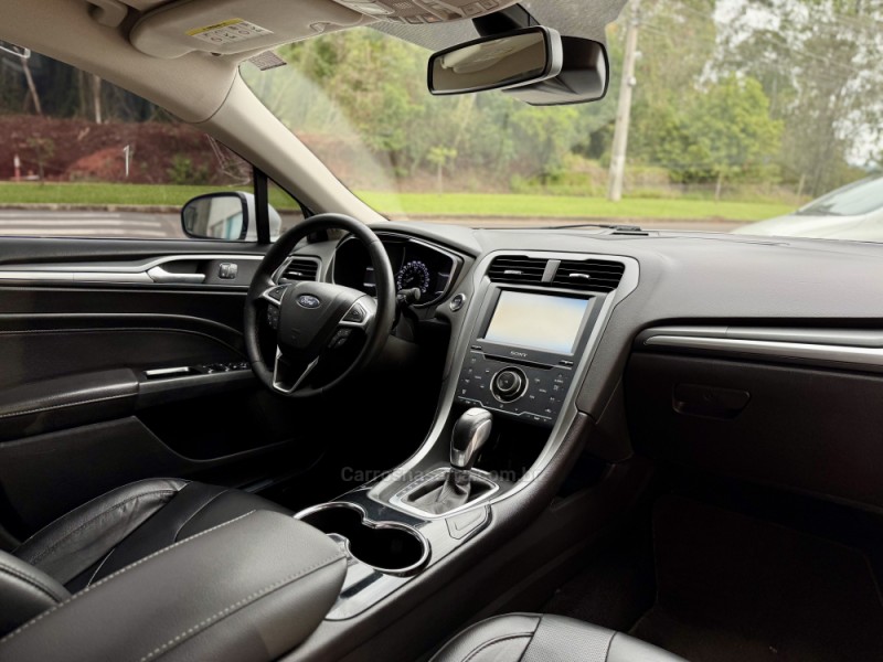 FUSION 2.0 TITANIUM FWD 16V GASOLINA 4P AUTOMÁTICO - 2014 - LAJEADO