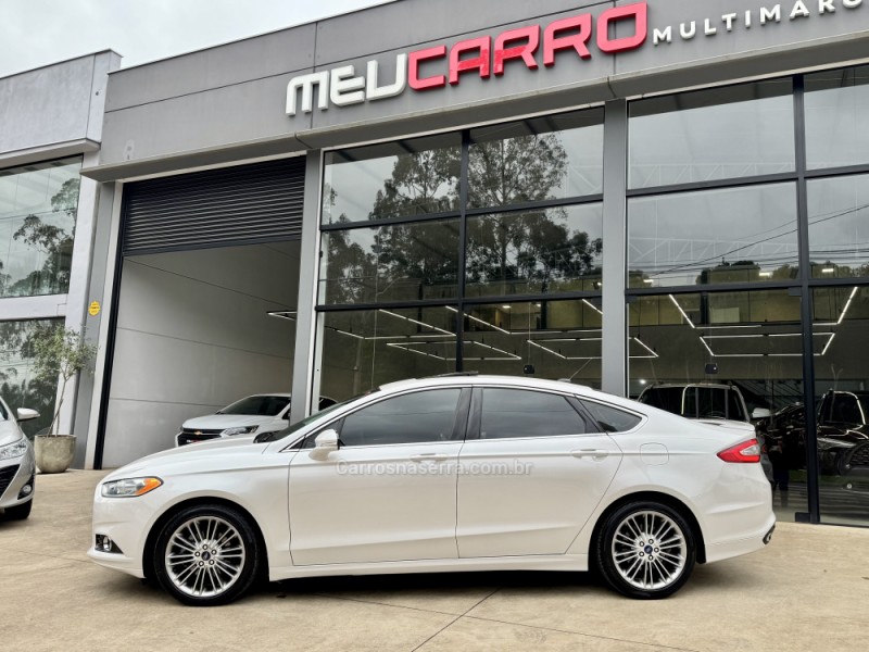 FUSION 2.0 TITANIUM FWD 16V GASOLINA 4P AUTOMÁTICO - 2014 - LAJEADO