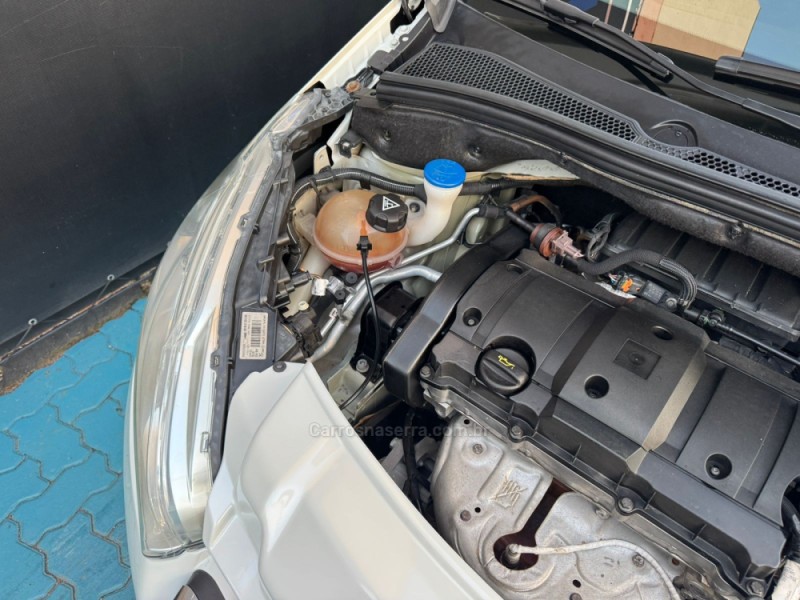 208 1.6 GRIFFE 16V FLEX 4P AUTOMÁTICO - 2015 - ESTâNCIA VELHA