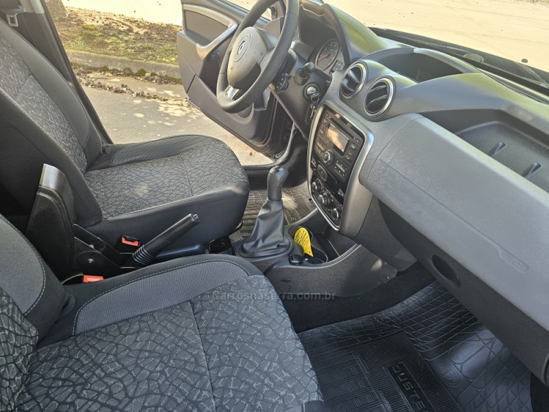 DUSTER 1.6 EXPRESSION 4X2 16V FLEX 4P MANUAL - 2015 - BENTO GONçALVES