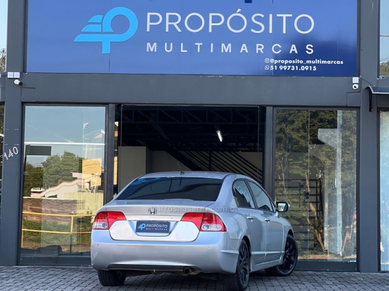 CIVIC 1.8 LXL 16V FLEX 4P AUTOMÁTICO - 2011 - ESTâNCIA VELHA
