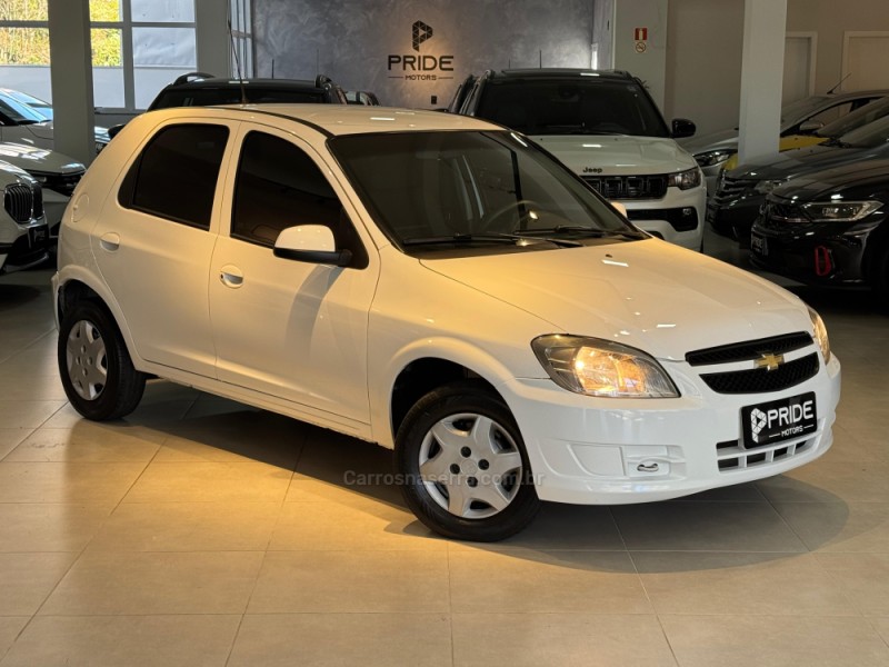 CELTA 1.0 MPFI LT 8V FLEX 4P MANUAL