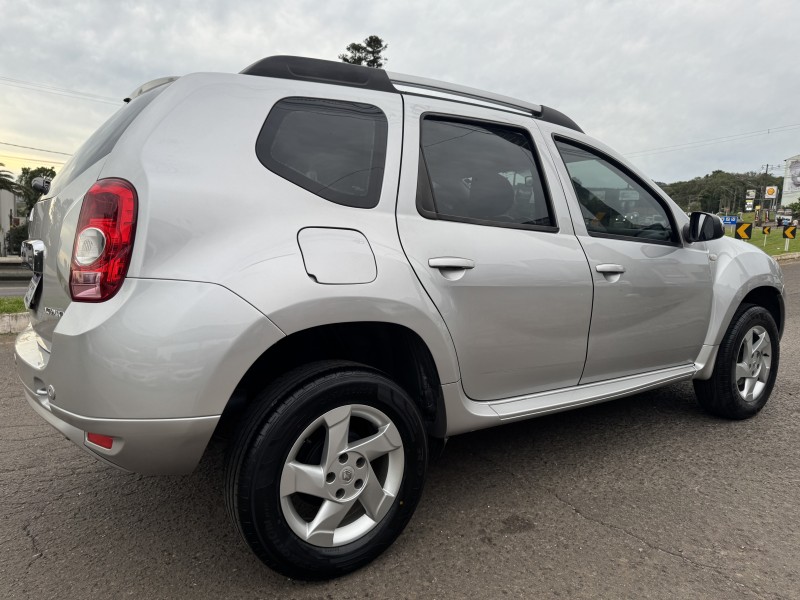DUSTER 2.0 DYNAMIQUE 4X2 16V FLEX 4P AUTOMÁTICO - 2013 - DOIS IRMãOS
