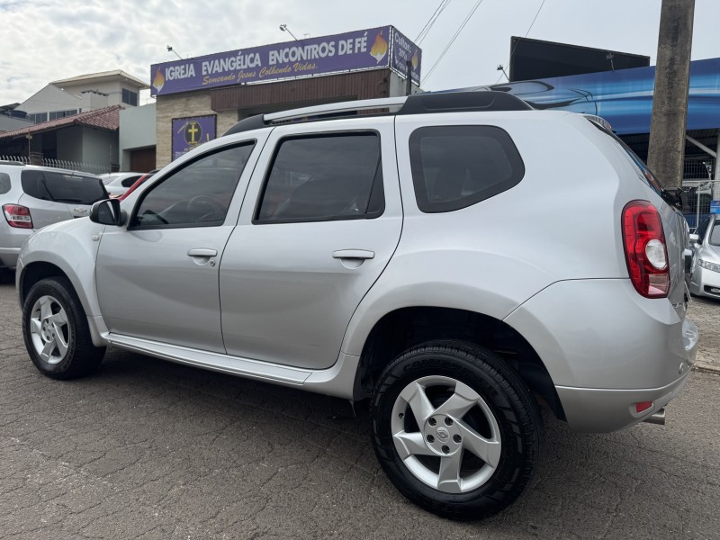 DUSTER 2.0 DYNAMIQUE 4X2 16V FLEX 4P AUTOMÁTICO - 2013 - DOIS IRMãOS
