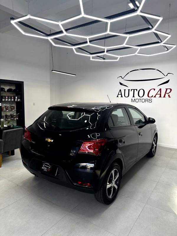 ONIX 1.4 MPFI LTZ 8V FLEX 4P AUTOMÁTICO - 2018 - CAXIAS DO SUL