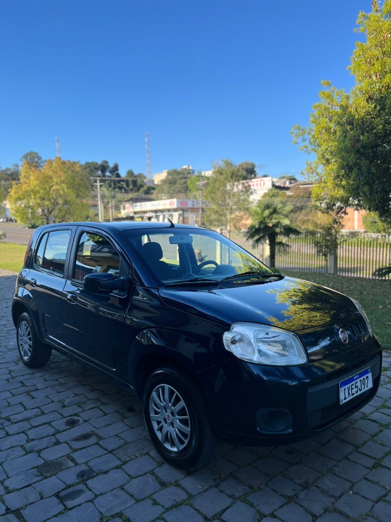 UNO 1.0 EVO VIVACE 8V FLEX 4P MANUAL - 2016 - CAMPO BOM