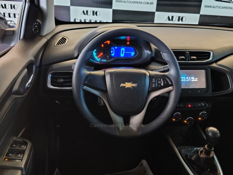 ONIX 1.4 MPFI LTZ 8V FLEX 4P MANUAL - 2016 - NOVO HAMBURGO