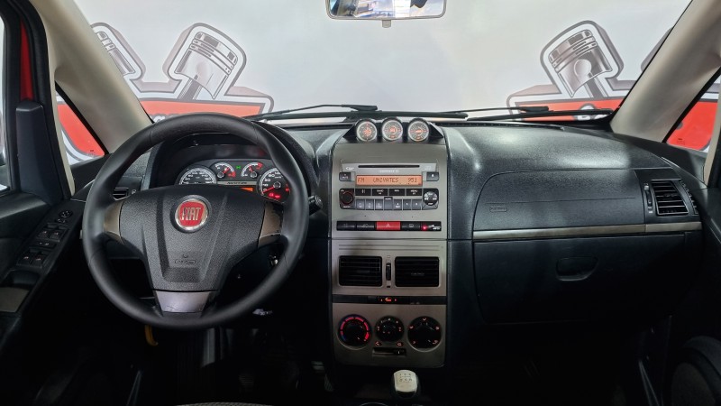 IDEA 1.8 MPI ADVENTURE 8V FLEX 4P MANUAL - 2012 - TEUTôNIA
