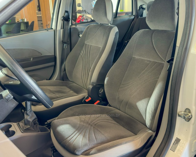 AGILE 1.4 MPFI LTZ 8V FLEX 4P MANUAL - 2011 - GARIBALDI