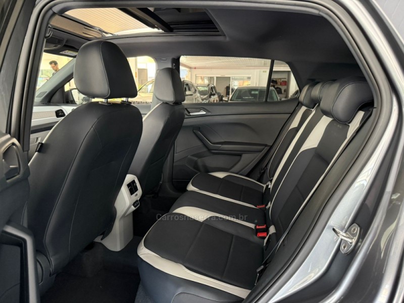 T-CROSS 1.4 HIGHLINE TSI 16V FLEX 4P AUTOMÁTICO - 2020 - NOVO HAMBURGO